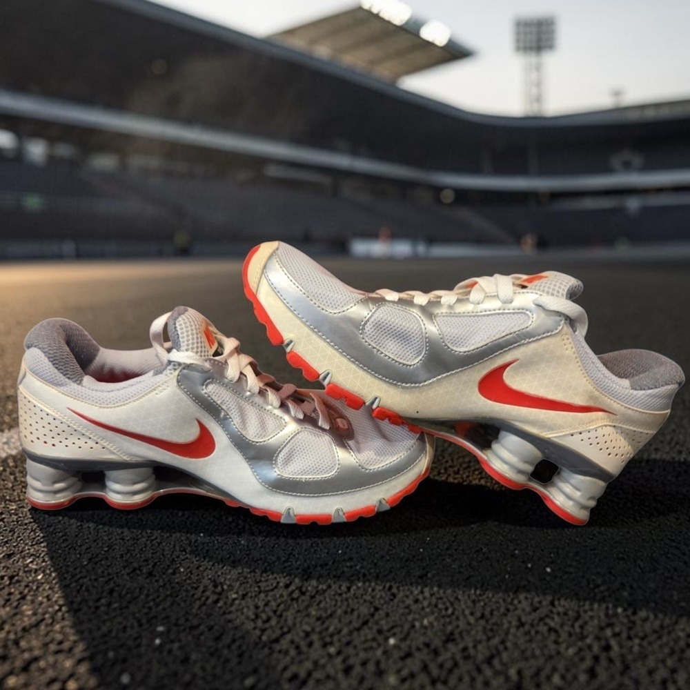 Nike Shox Turbo 10 Metallic Silver Red White Running Shoes 396051-001 Size‎ 9